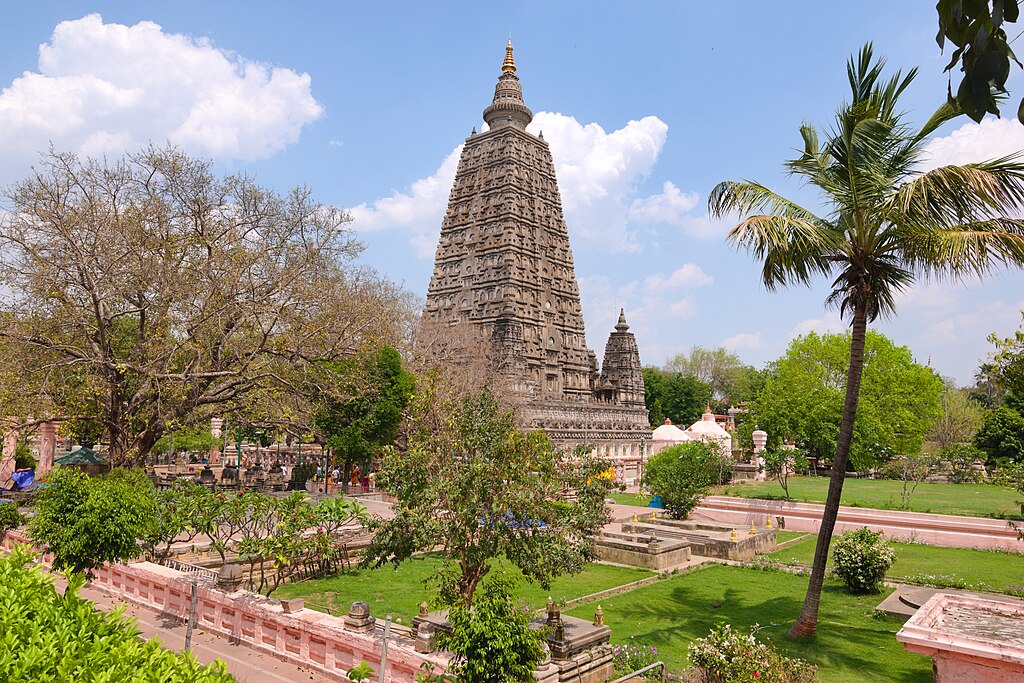 2 Nights 3 Days Bodhgaya Tour Package photo 3